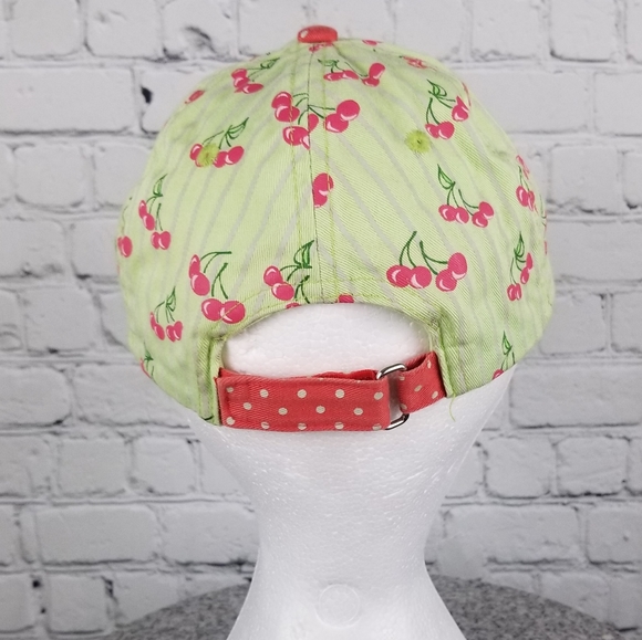 WARNER BROS | Tweety Looney Tunes cherries cap hat - Picture 6 of 9